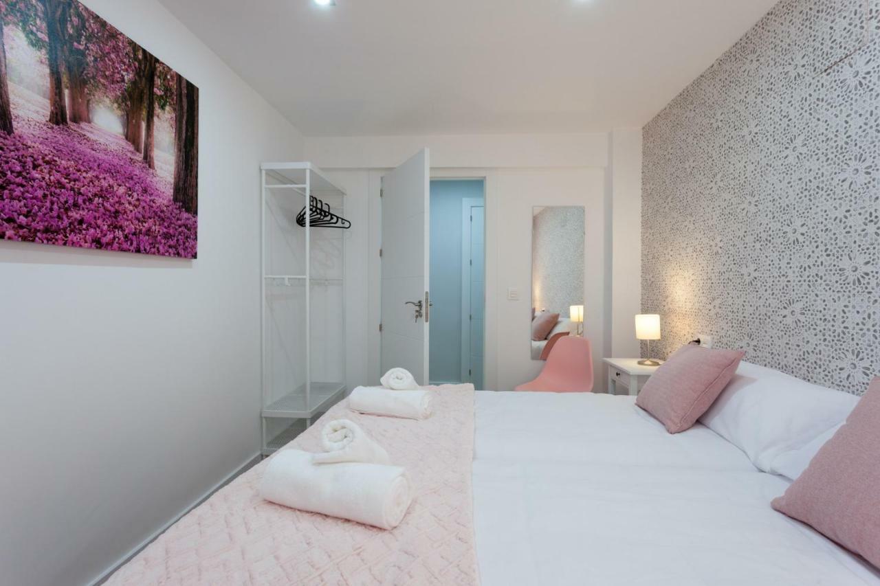 Apartamentos Reina Isabel Granada Ngoại thất bức ảnh