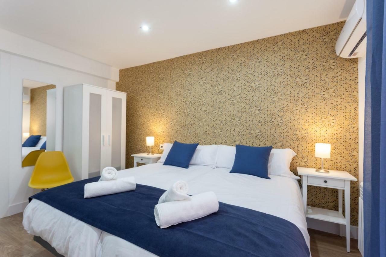 Apartamentos Reina Isabel Granada Ngoại thất bức ảnh